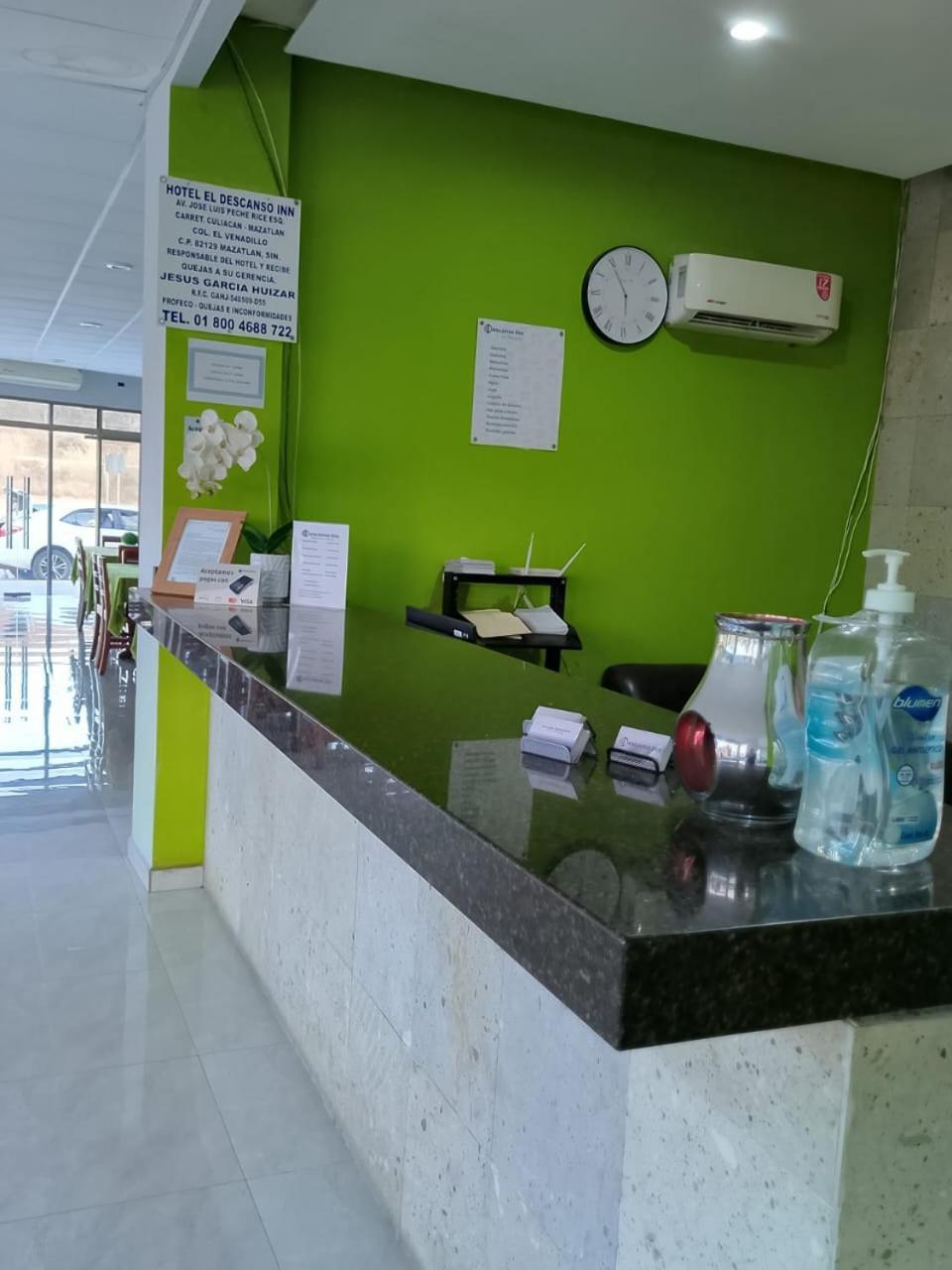 El Descanso Inn 马萨特兰 外观 照片