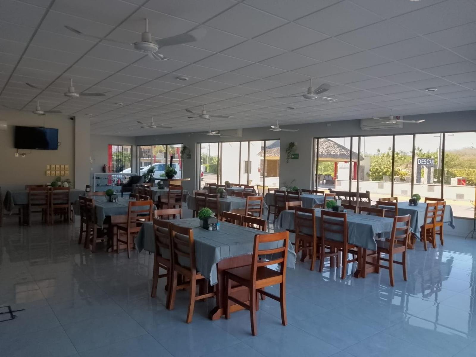 El Descanso Inn 马萨特兰 外观 照片